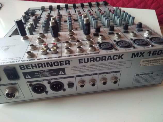 mixer Behringer Eurotrack 1604A