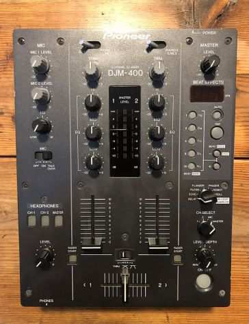 Mixer pioneer djm 400
