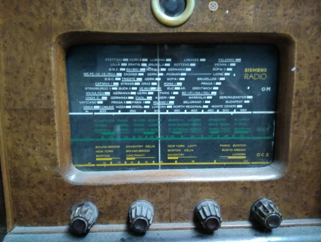 Mobile radio giradischi stile chippendale 1960