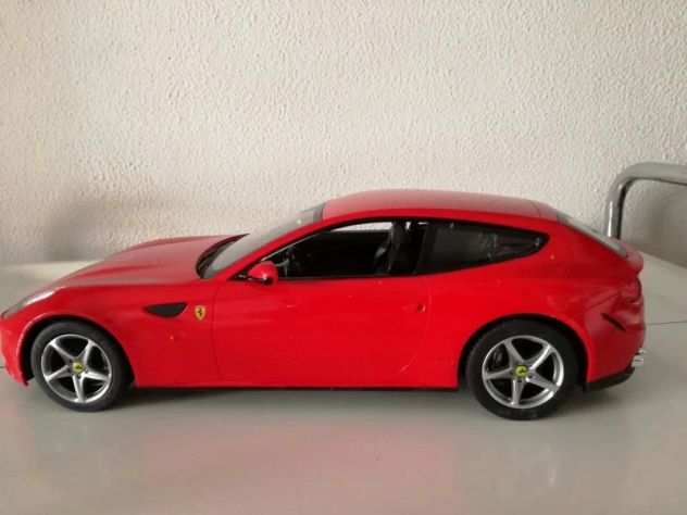 Modellino auto Ferrari