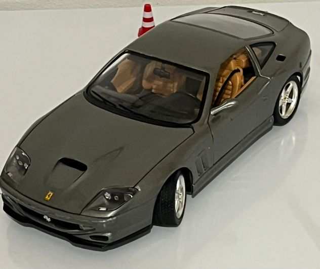Modellino Ferrari 550