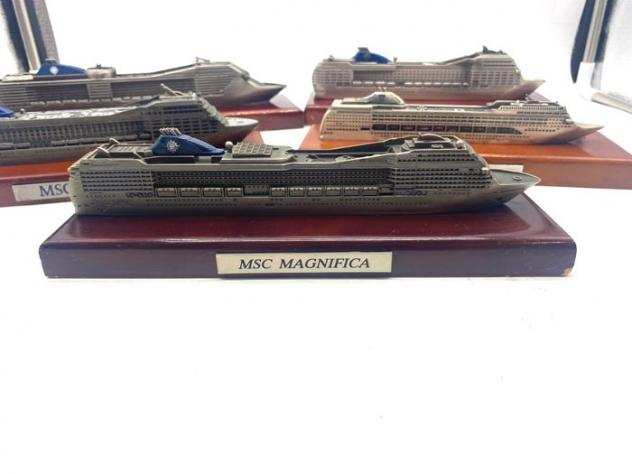 Modellino imbarcazione Msc crociere - Msc Magnifica, Opera, Musica, Preziosa e Orchesta 2427 cm - 5 - Modellino di nave