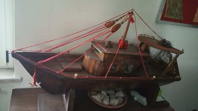 Modellino Peschereccio barca pesca