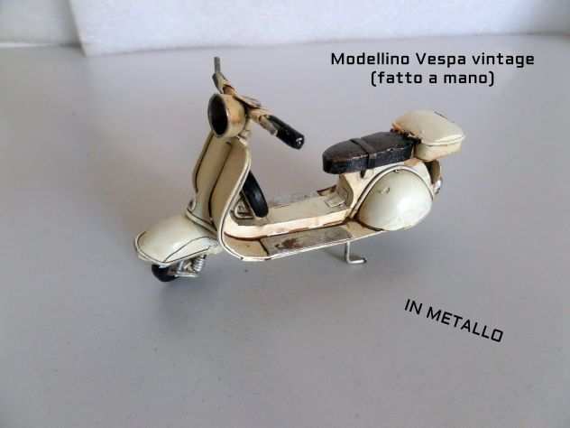 Modellino vespa vintage, (in metallo) da collezione