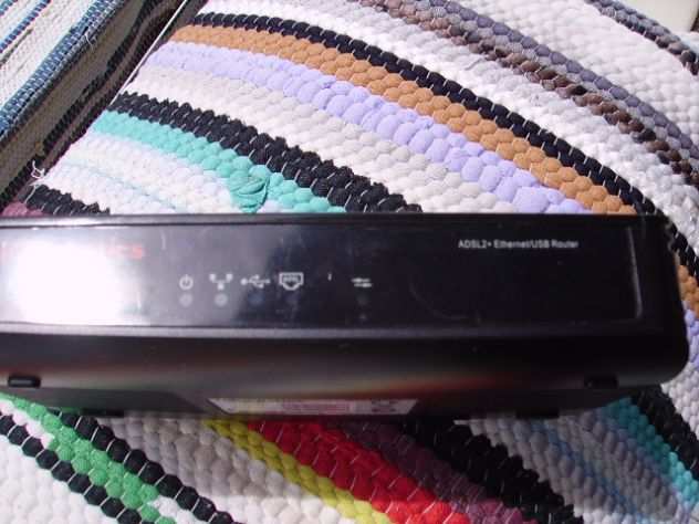 Modem Belkin adsl2 wireless