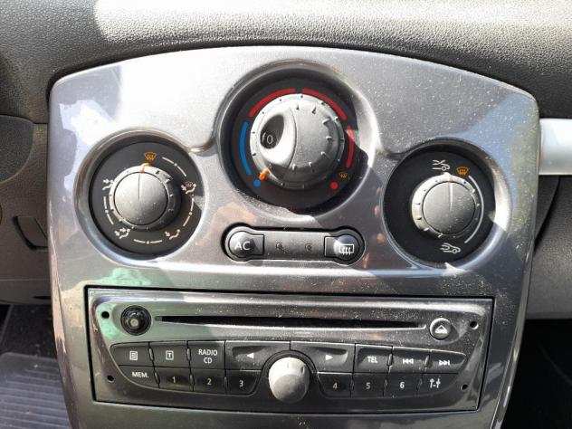 MODULO COMANDO RISCALDAMENTO  CLIMA RENAULT CLIO laquoIIIraquo (2006)