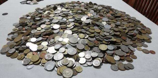 Mondo. Collection of coins (1000 pieces) Dallinizio del 1900