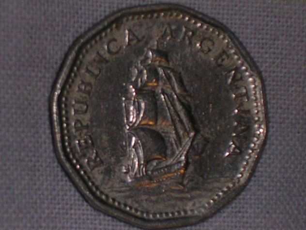 MONETA 5 PESOS ARGENTINA