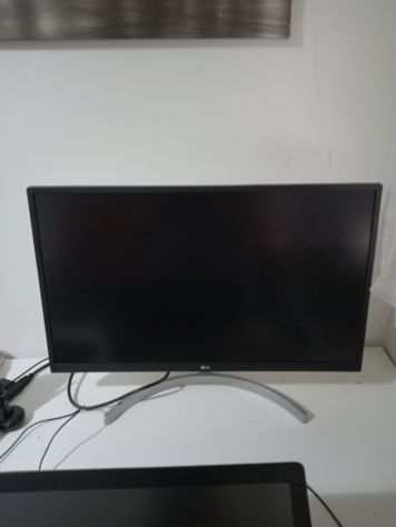 Monitor LG 27 pollici