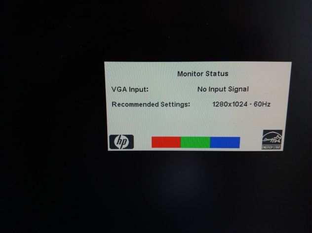 MONITOR x PC ( LCD HP - L1706 )