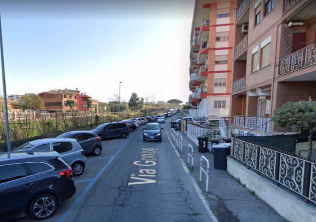 MONOLOCALE IN OTTIMO STATO ZONA CIAMPINO