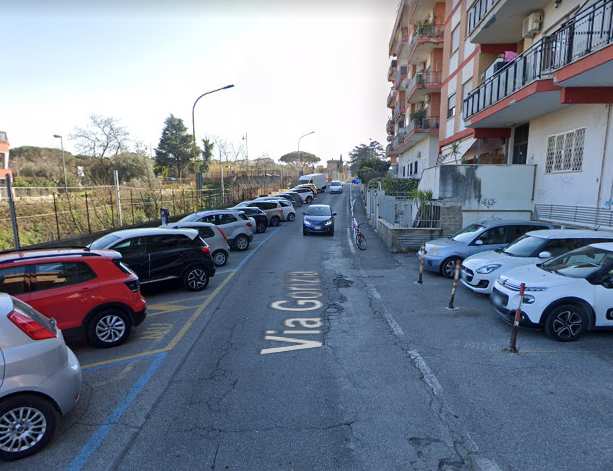 MONOLOCALE IN OTTIMO STATO ZONA CIAMPINO