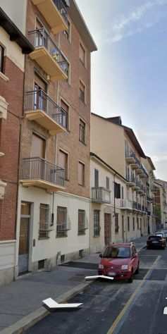 monolocale VIA BRIONE 750EU MOLTO LUMINOSO