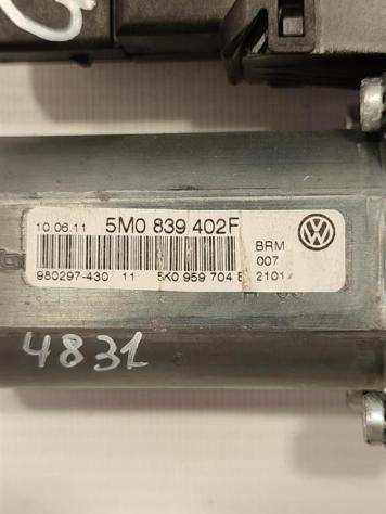 MOTORINO ALZAVETRO POSTERIORE DESTRA VOLKSWAGEN Golf 6 Plus 5M0839402F 5K0959794 (0812)