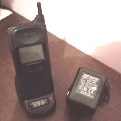 Motorola 8700
