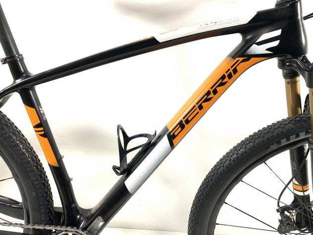 Mountain Bike Berria Bravo Carbonio X01