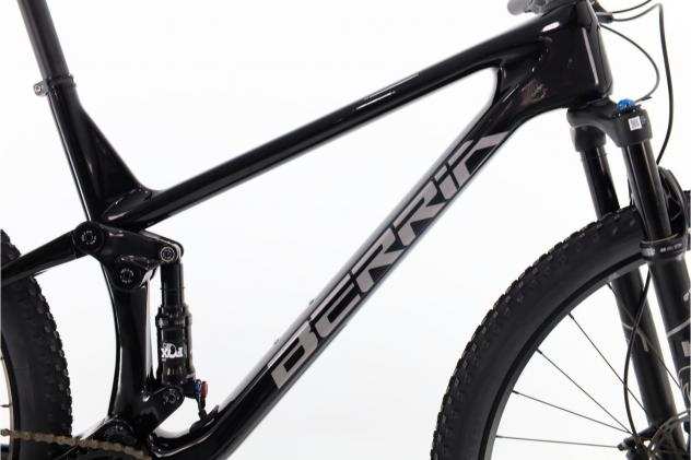 Mountain Bike Berria Mako Sport carbonio