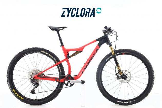 Mountain Bike Orbea Oiz M10 carbonio XT