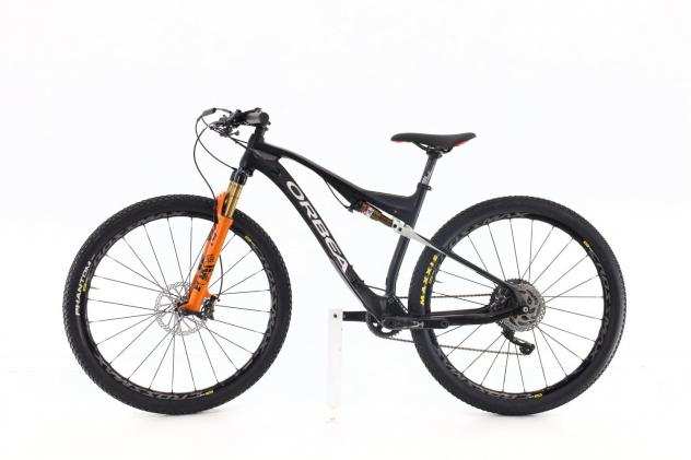 Mountain Bike Orbea Oiz M10 carbonio XTR