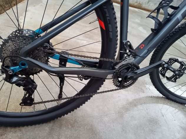 MTB DA 29 MARCA CUBE MODELLO REACTION CARBON