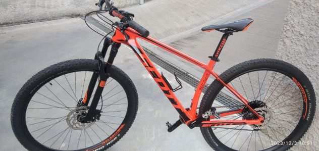 MTB DA 29 MARCA SCOTT MODELLO SCALE 935 CARBON