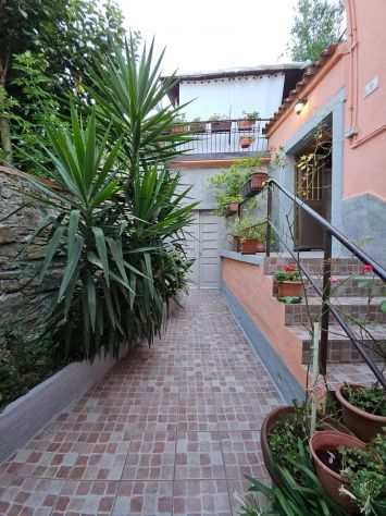 Muggia casa con giardino