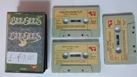 MUSICASSETTE ( BEE GEES )