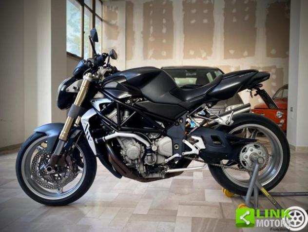 MV AGUSTA Brutale 750 STUPENDA NAKED