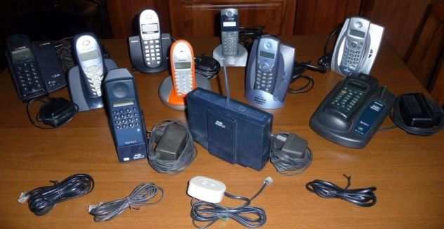 N. 12 telefoni cordless alcuni anche vintage