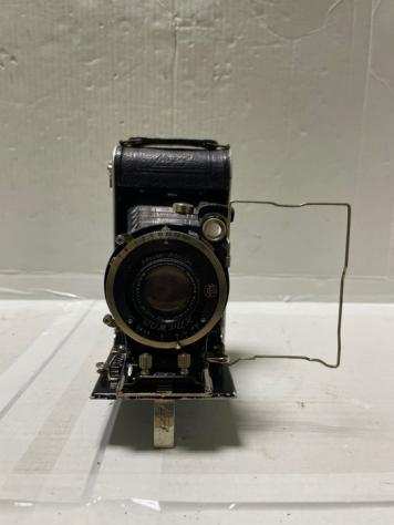 Nagel Vollenda No. 701 con Plaubel Supracomar 6,310cm  Fotocamera pieghevole analogica