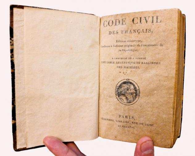 Napoleacuteon - Code Civil Des Franccedilais - 1804
