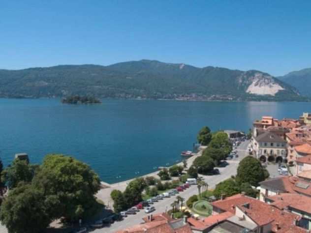 NATALE e CAPODANNO al lago maggiore