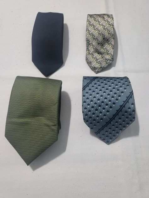 Ndeg 4 Cravatte vari colori