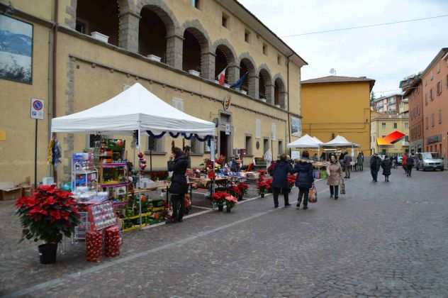 Negozio 100 mq affitto 400 e-ms a Loiano Centro Paese