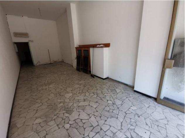 Negozio in Angelo Maj