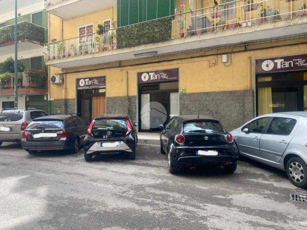 negozio Via Francesco Arnaldi, NAPOLI