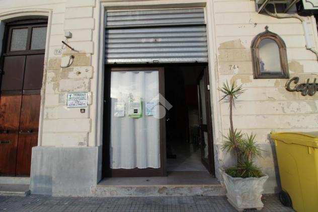 negozio Via Giovanni Antonio Orsini del Balzo, LECCE