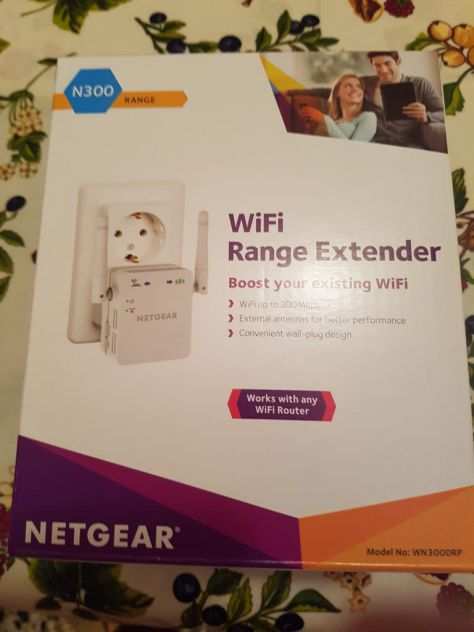 NETGEAR WIFI RANGE EXTENDER WN300RP