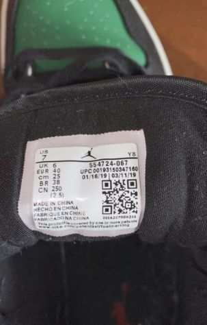 Nike Air Jordan 1 Mid Green Toe N.40
