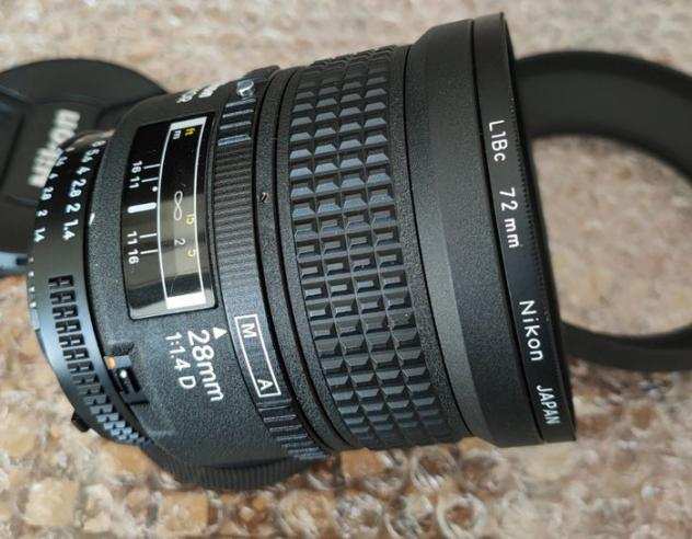 Nikon AF Nikkor 28mm F1.4 Obiettivo grandangolare