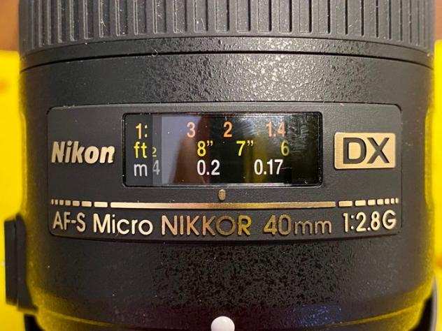 Nikon AF-S Micro Nikkor 40mm f 2,8G DX Pari al Nuovo