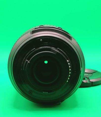 Nikon AF-S Nikkor DX 18 - 105 F3,5- 5.6 G. ED VR Obiettivo zoom