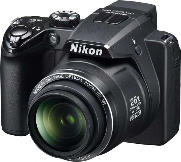 Nikon COOLPIX P100 fotocamera digitale zoom 26x FullHd LCD inclinabile