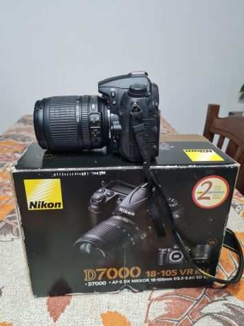 Nikon d7000 18-105 vr kit  obiettivo Nikon 18105 VR