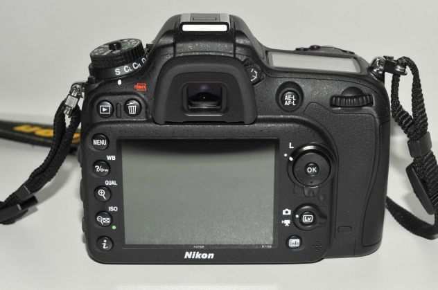 NIKON D7100, come NUOVO, come NUOVO 799 scatti