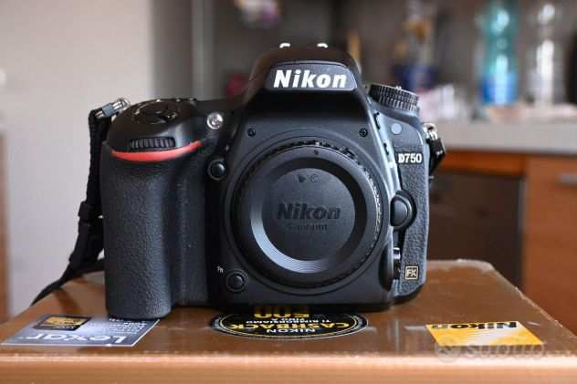 Nikon D750 24 120 F4 VR