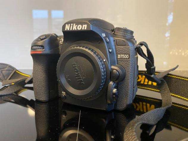 Nikon D7500  AF-P 18-55 VR  55-200 Fotocamera reflex digitale (DSLR)
