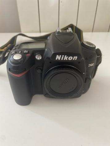 Nikon D90