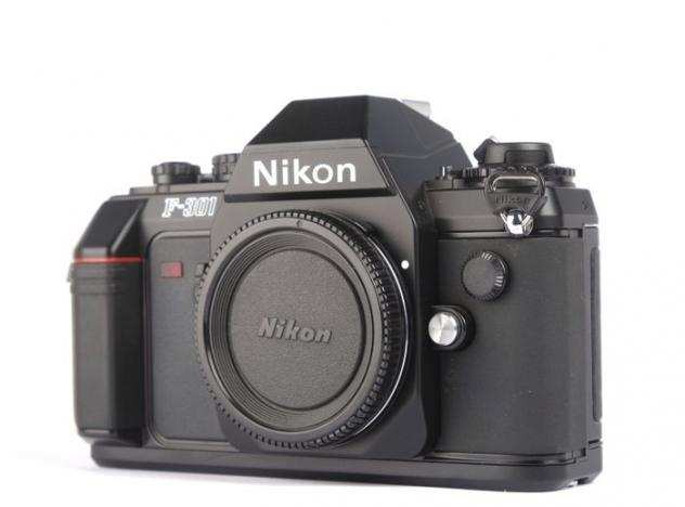 Nikon F 301