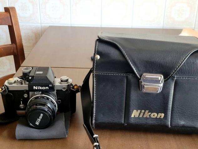 Nikon F2  Nikkor 28mm 13,5  135mm 12.8  50mm 12